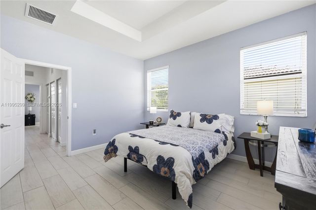 9113 SW 227th St 1, Cutler Bay, FL 33190