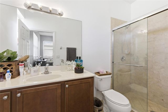 9113 SW 227th St 1, Cutler Bay, FL 33190