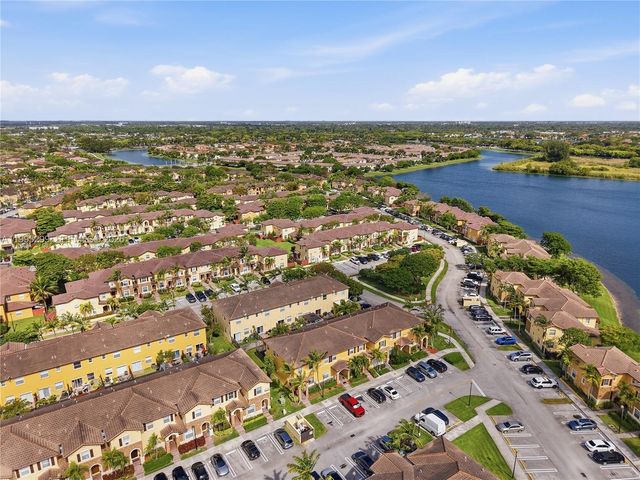 9113 SW 227th St 1, Cutler Bay, FL 33190