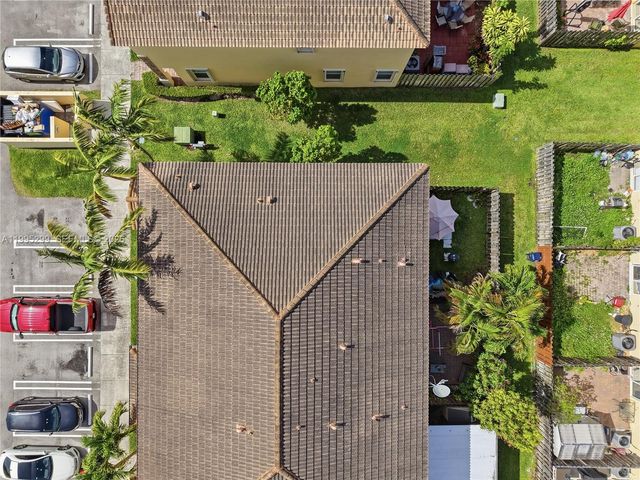 9113 SW 227th St 1, Cutler Bay, FL 33190