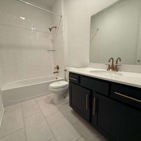 5030 Field Sparrow Lane, Rosenberg, TX 77471