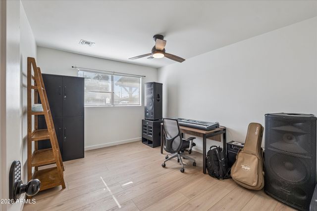 1726 N 74TH Place, Scottsdale, AZ 85257