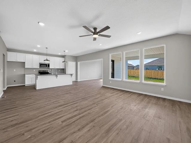 544 Columbine Street, Rogersville, MO 65742