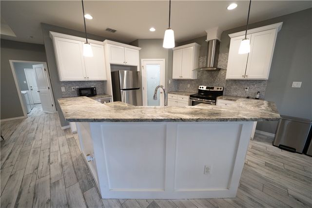 5730 Bella Donna Dr, Corpus Christi, TX 78414