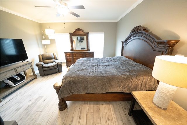 5730 Bella Donna Dr, Corpus Christi, TX 78414