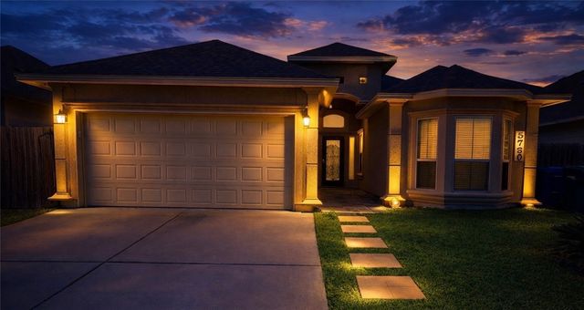 5730 Bella Donna Dr, Corpus Christi, TX 78414