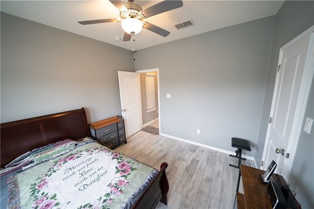 5730 Bella Donna Dr, Corpus Christi, TX 78414