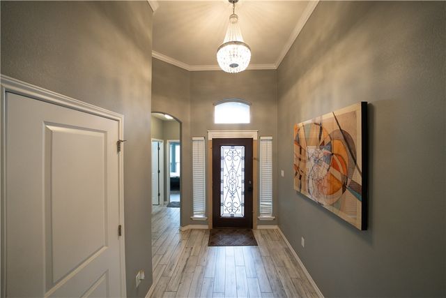 5730 Bella Donna Dr, Corpus Christi, TX 78414