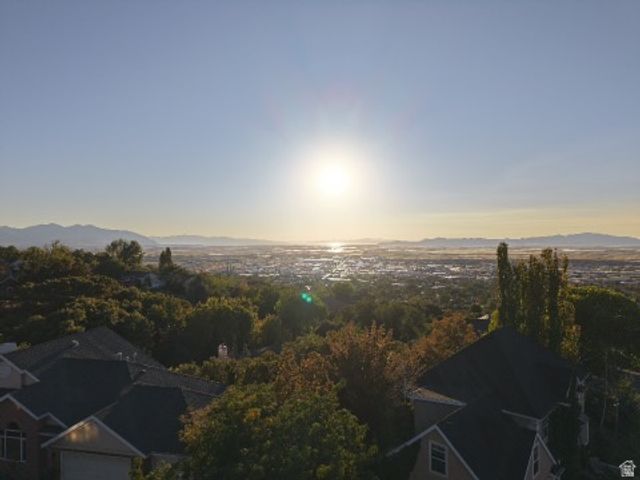 90 SCENIC HILLS CIR, North Salt Lake, UT 84054