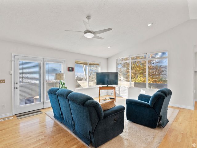 90 SCENIC HILLS CIR, North Salt Lake, UT 84054