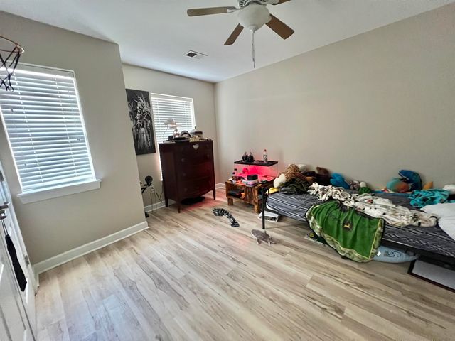 1062 Fairway Ln., Conway, SC 29526