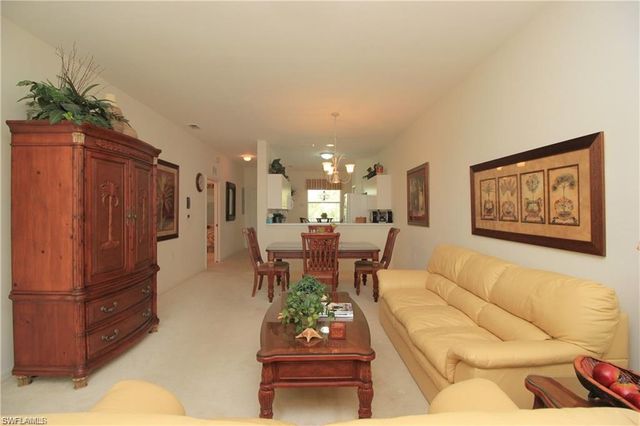 2700 Cypress Trace CIR 3134, Naples, FL 34119