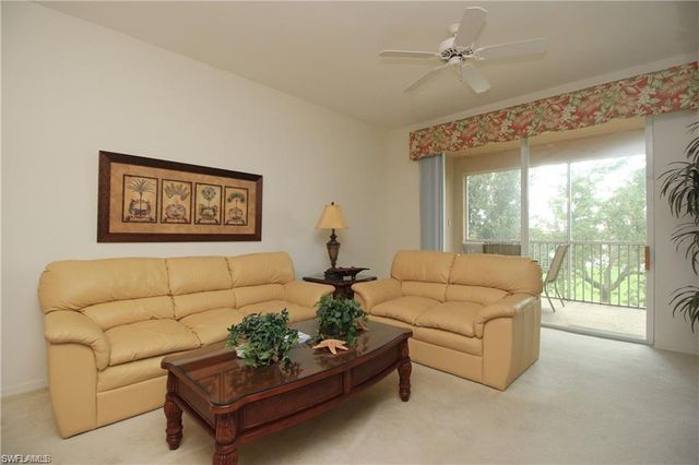 2700 Cypress Trace CIR 3134, Naples, FL 34119