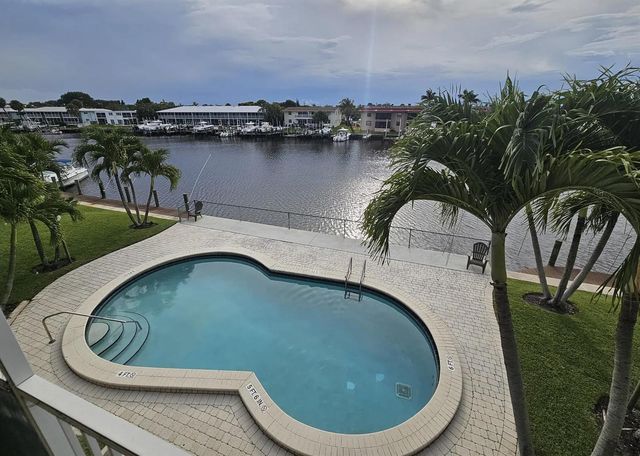 630 Southwind Circle, North Palm Beach, FL 33408