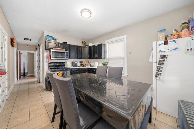 5344 W Drummond Place, Chicago, IL 60639