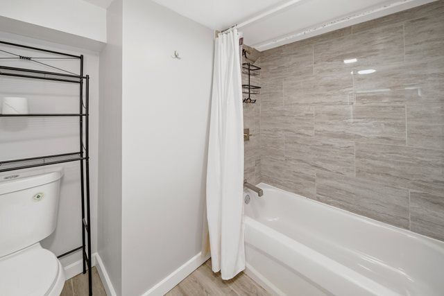 5344 W Drummond Place, Chicago, IL 60639