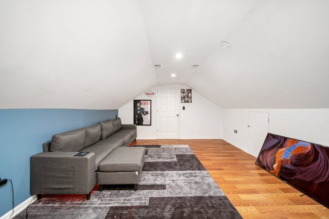 5344 W Drummond Place, Chicago, IL 60639