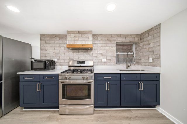 5344 W Drummond Place, Chicago, IL 60639