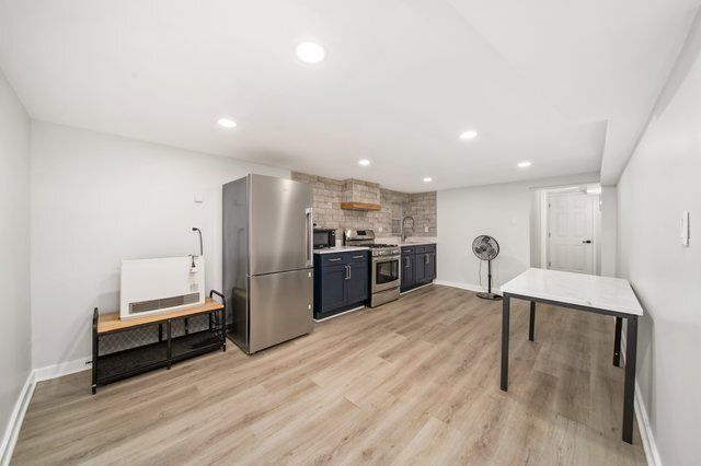 5344 W Drummond Place, Chicago, IL 60639