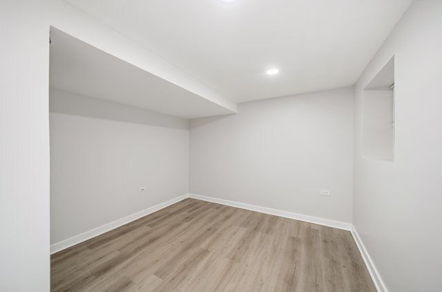 5344 W Drummond Place, Chicago, IL 60639