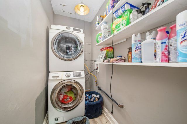 5344 W Drummond Place, Chicago, IL 60639