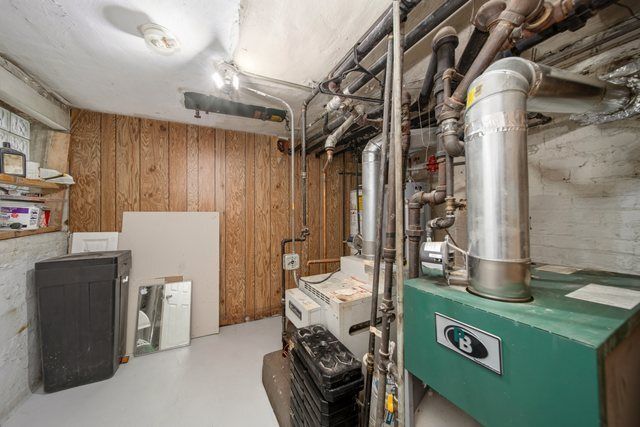 5344 W Drummond Place, Chicago, IL 60639
