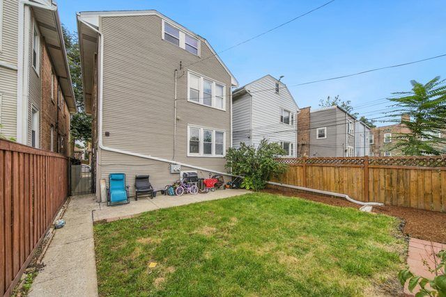 5344 W Drummond Place, Chicago, IL 60639