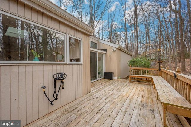 10101 LLOYD RD, Potomac, MD 20854