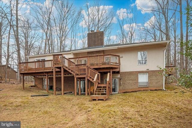 10101 LLOYD RD, Potomac, MD 20854