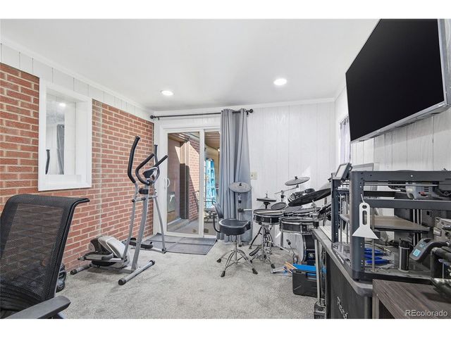 4768 Dover St, Wheat Ridge, CO 80033