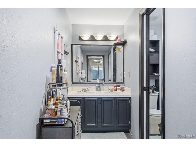 4768 Dover St, Wheat Ridge, CO 80033