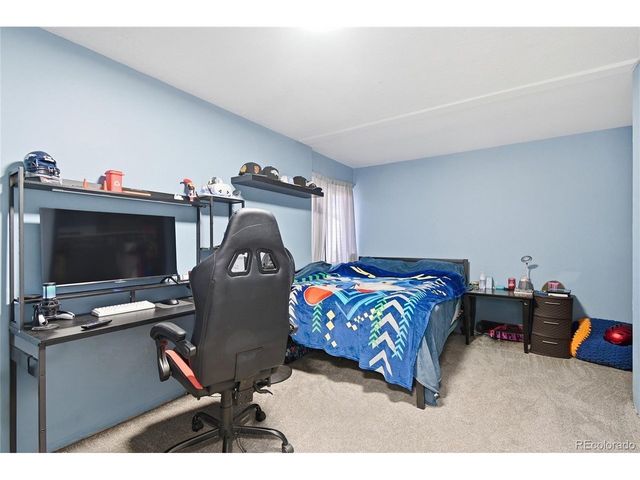 4768 Dover St, Wheat Ridge, CO 80033