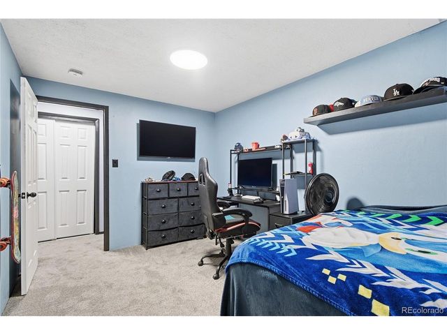 4768 Dover St, Wheat Ridge, CO 80033
