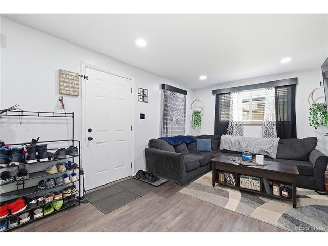 4768 Dover St, Wheat Ridge, CO 80033