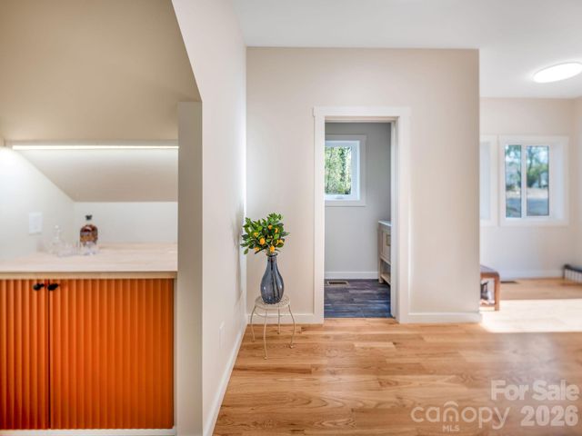14 Da Vinci Court, Asheville, NC 28806
