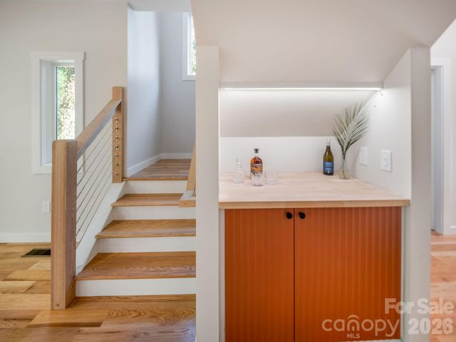 14 Da Vinci Court, Asheville, NC 28806