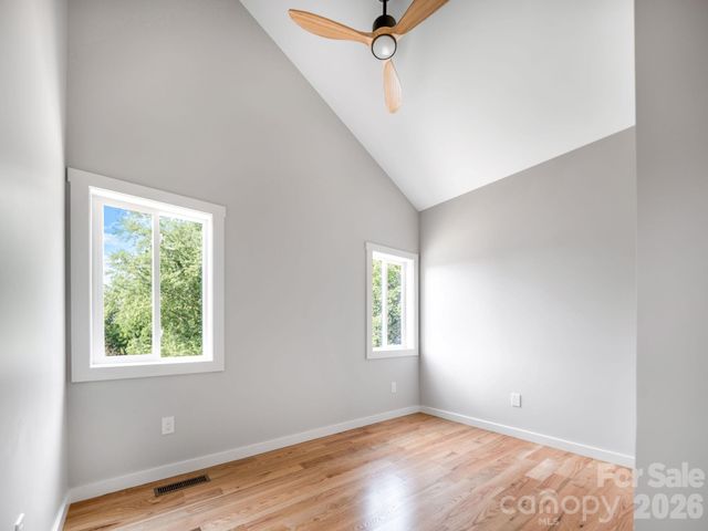 14 Da Vinci Court, Asheville, NC 28806