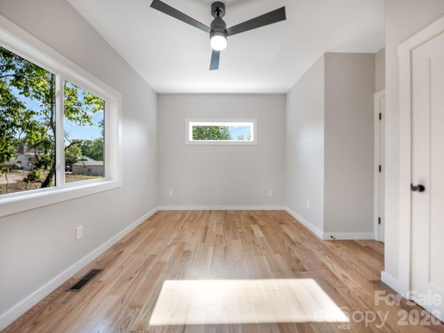 14 Da Vinci Court, Asheville, NC 28806
