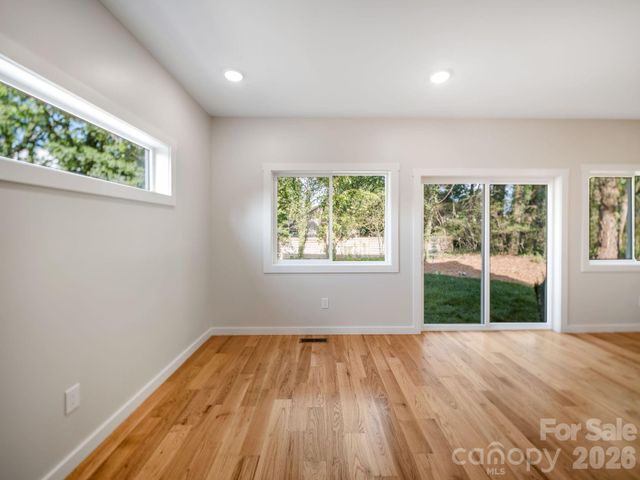 14 Da Vinci Court, Asheville, NC 28806
