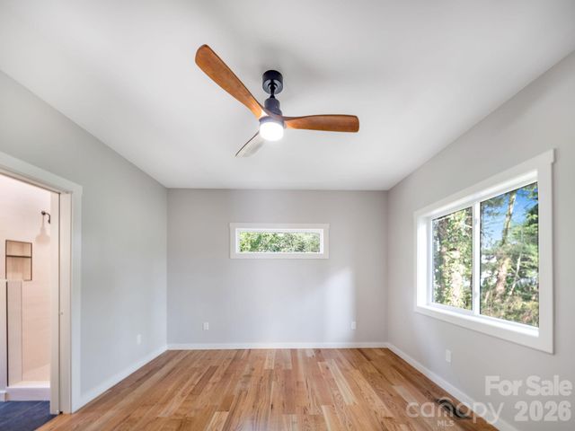 14 Da Vinci Court, Asheville, NC 28806