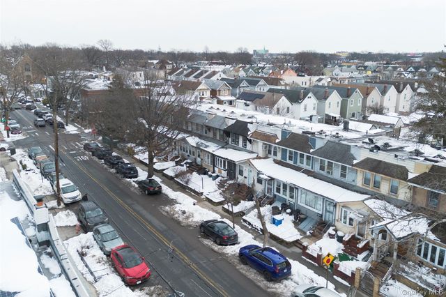 9112 91st Avenue, Woodhaven, NY 11421