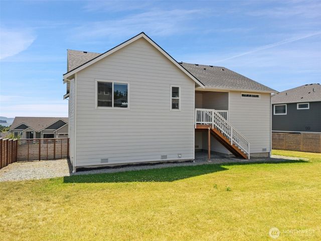 5416 Lonicera Drive, Blaine, WA 98230
