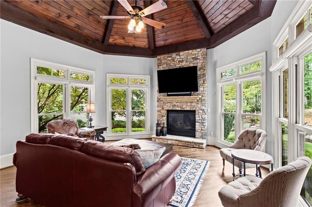 31 Brownson Court, Acworth, GA 30101