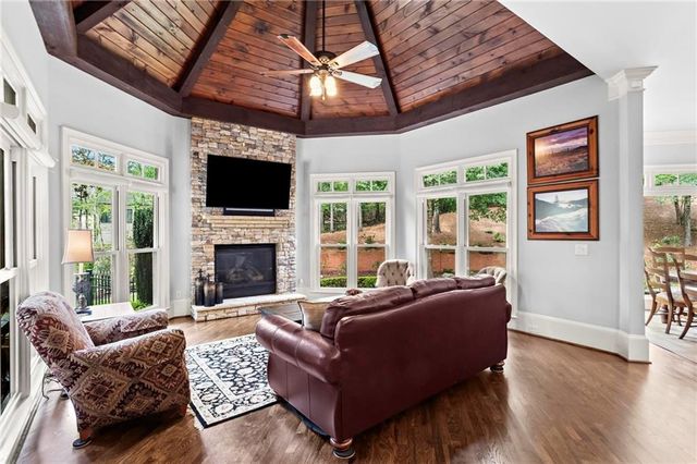 31 Brownson Court, Acworth, GA 30101