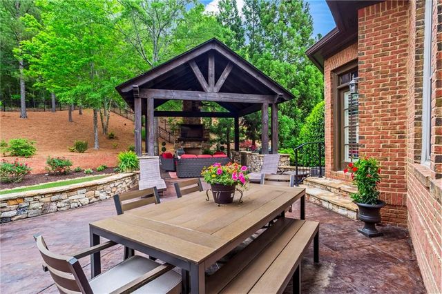 31 Brownson Court, Acworth, GA 30101