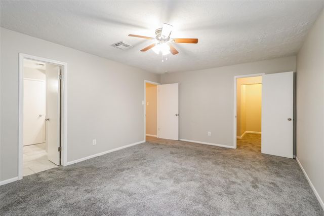 647 Mosswood Drive, Conroe, TX 77302