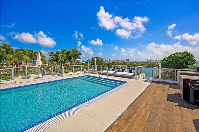 9521 E Bay Harbor Dr 801, Bay Harbor Islands, FL 33154