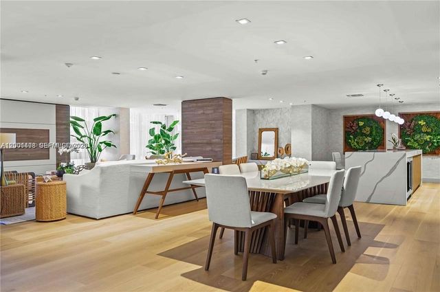 9521 E Bay Harbor Dr 801, Bay Harbor Islands, FL 33154