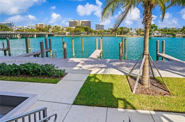 9521 E Bay Harbor Dr 801, Bay Harbor Islands, FL 33154