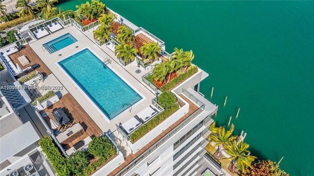 9521 E Bay Harbor Dr 801, Bay Harbor Islands, FL 33154